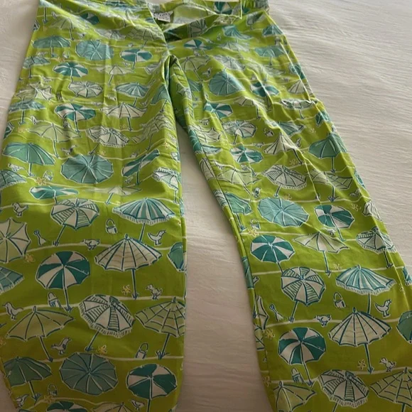 Lilly Pulitzer Lime and Teal Umbrella Print summer pants. - Picture 2 of 5
